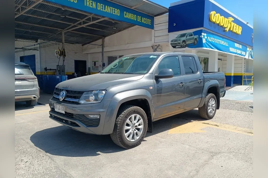 Volkswagen Amarok 2.0 TRENDLINE DIESEL DOB. CAB. 4X2 MT 4P