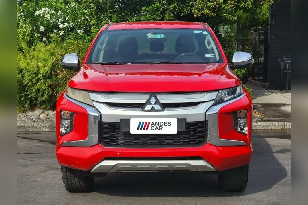 Mitsubishi L200 MITSUBISHI L200