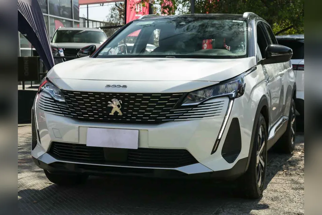 Peugeot 3008 3008 BLUE HDI 130 EAT8 1.5 AUT
