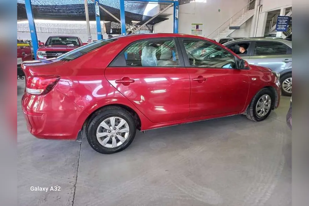 Kia Soluto 1.4