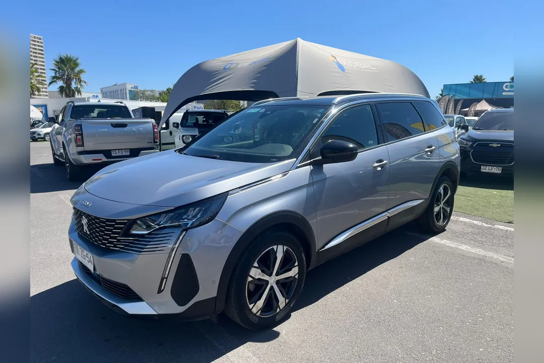 Peugeot 5008 BLUEHDI 130 1.5 AUT