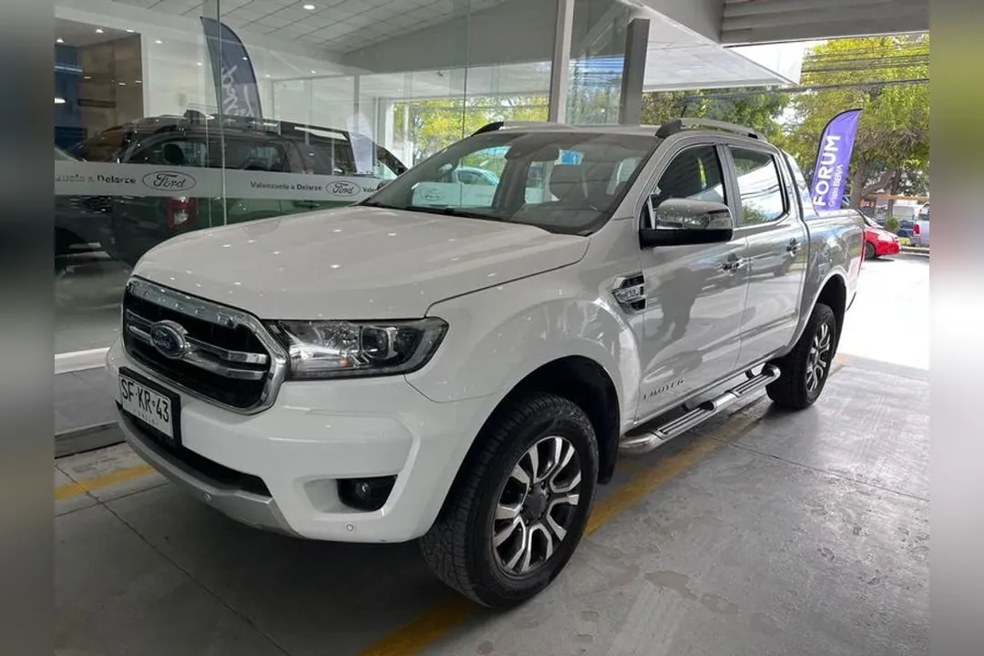 Ford Ranger XLT 4X4 3.2L AT