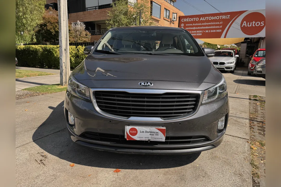 Kia Grand carnival KIA GRAND CARNIVAL EX 3.3 AUTOMATICO 7 ASIENTOS