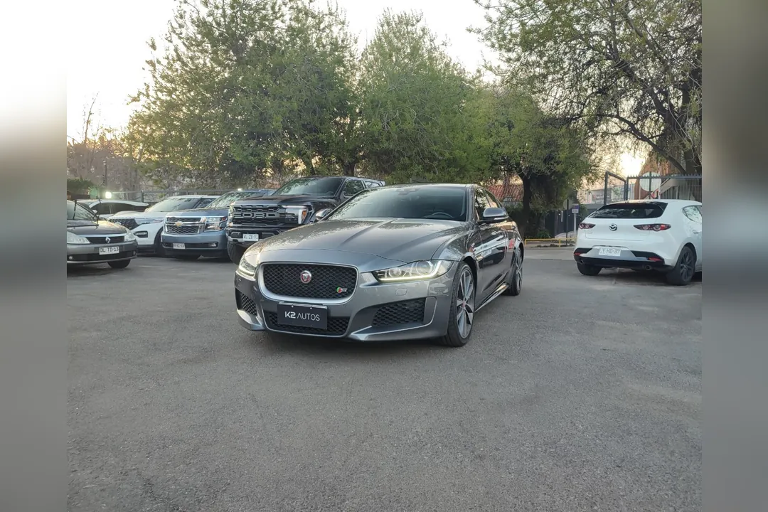 Jaguar Xe XE S/C 3.0 S AT