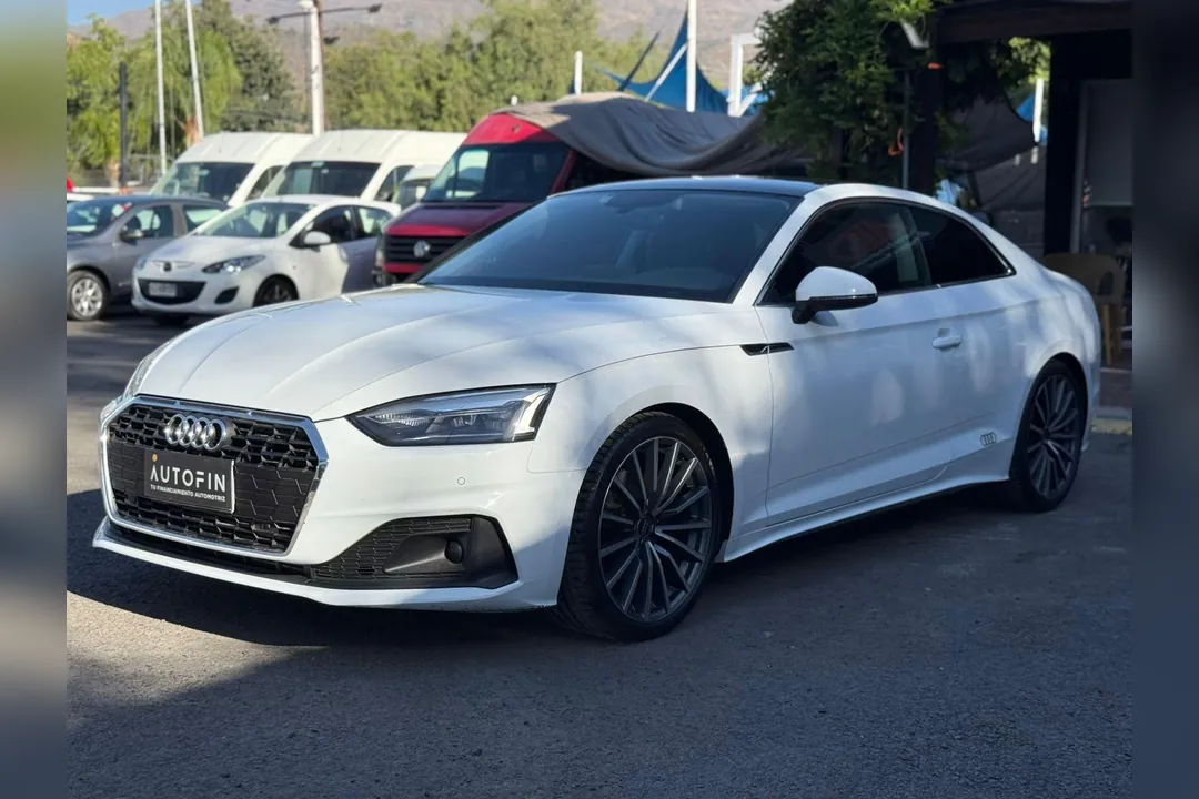Audi A5 coupe A5 COUPE 40 TFSI MANTENIMIENTO EN MARCA UN DUEÑO