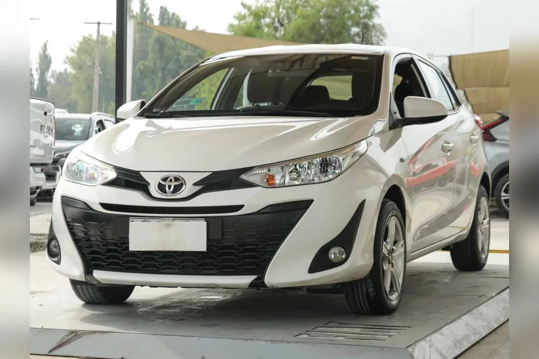 Toyota Yaris TOYOTA YARIS