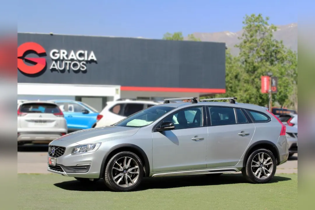 Volvo V60 cc V60 CC D4 COMFORT AWD 2.4