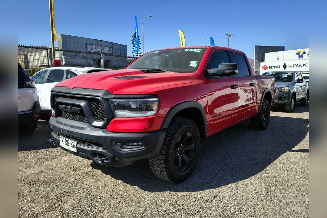 Ram 1500 5.7 Gasolina 4x4 T/A REBEL SPORT