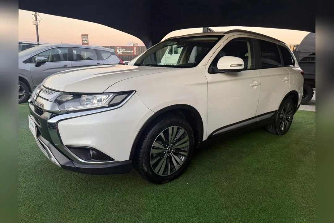 Mitsubishi Outlander 4X4 2.4 AUT
