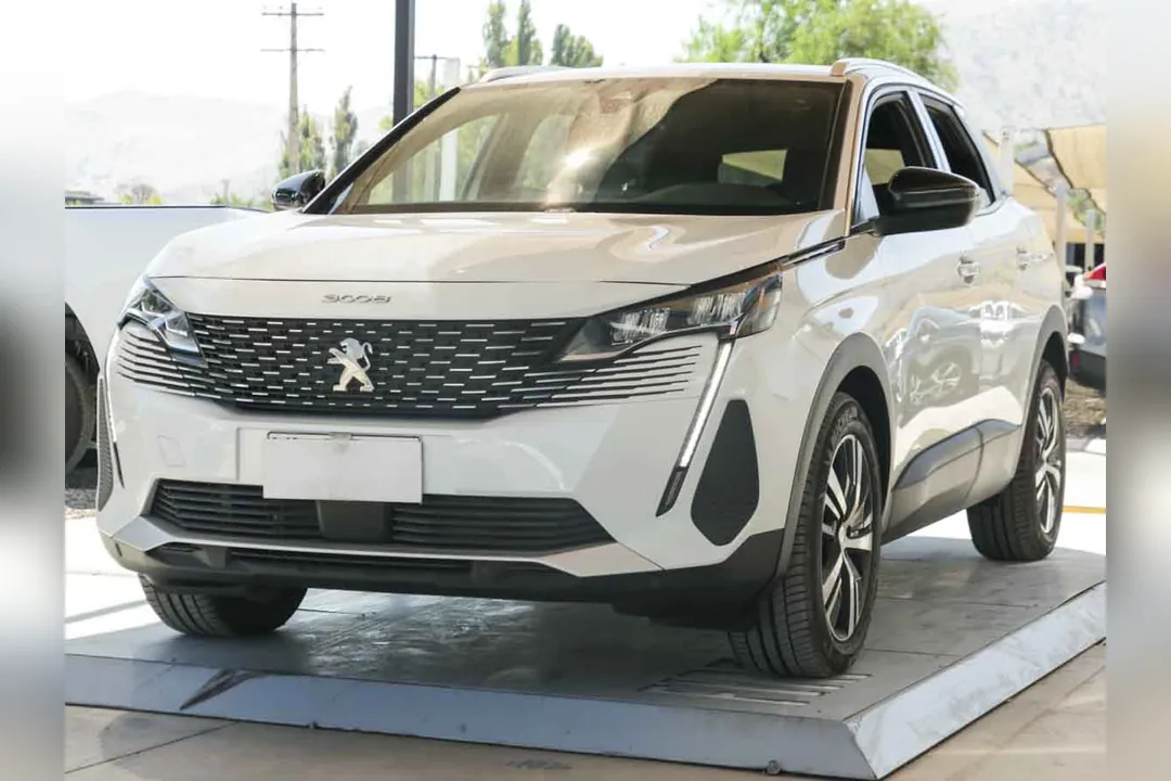Peugeot 3008 PEUGEOT 3008