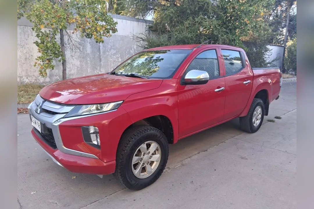 Mitsubishi L200 KATANA CR 2.4 DC 4x2