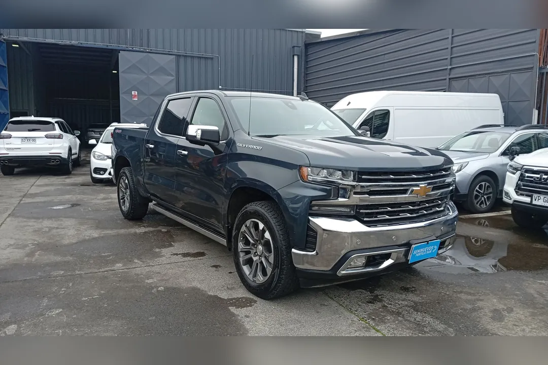 Chevrolet Silverado CHEVROLET SILVERADO